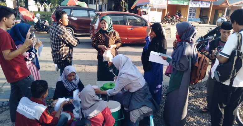 Gambar UKM Kopma Berbagi Kebahagian di Bulan Ramadhan